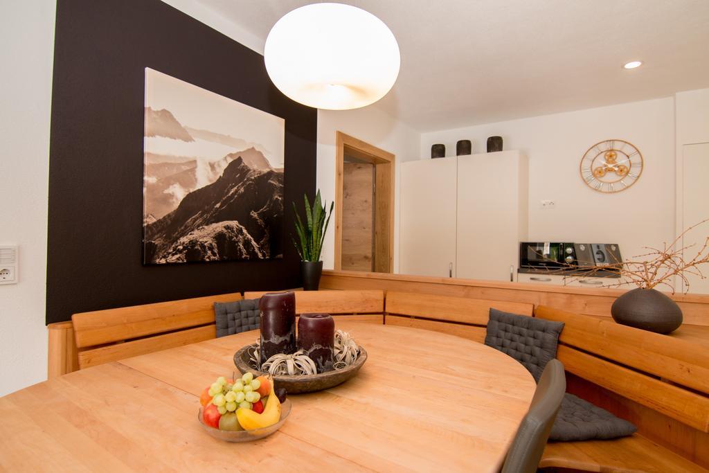 Haus Arnold - Privatzimmer Und Ferienwohnungen Sillian Buitenkant foto