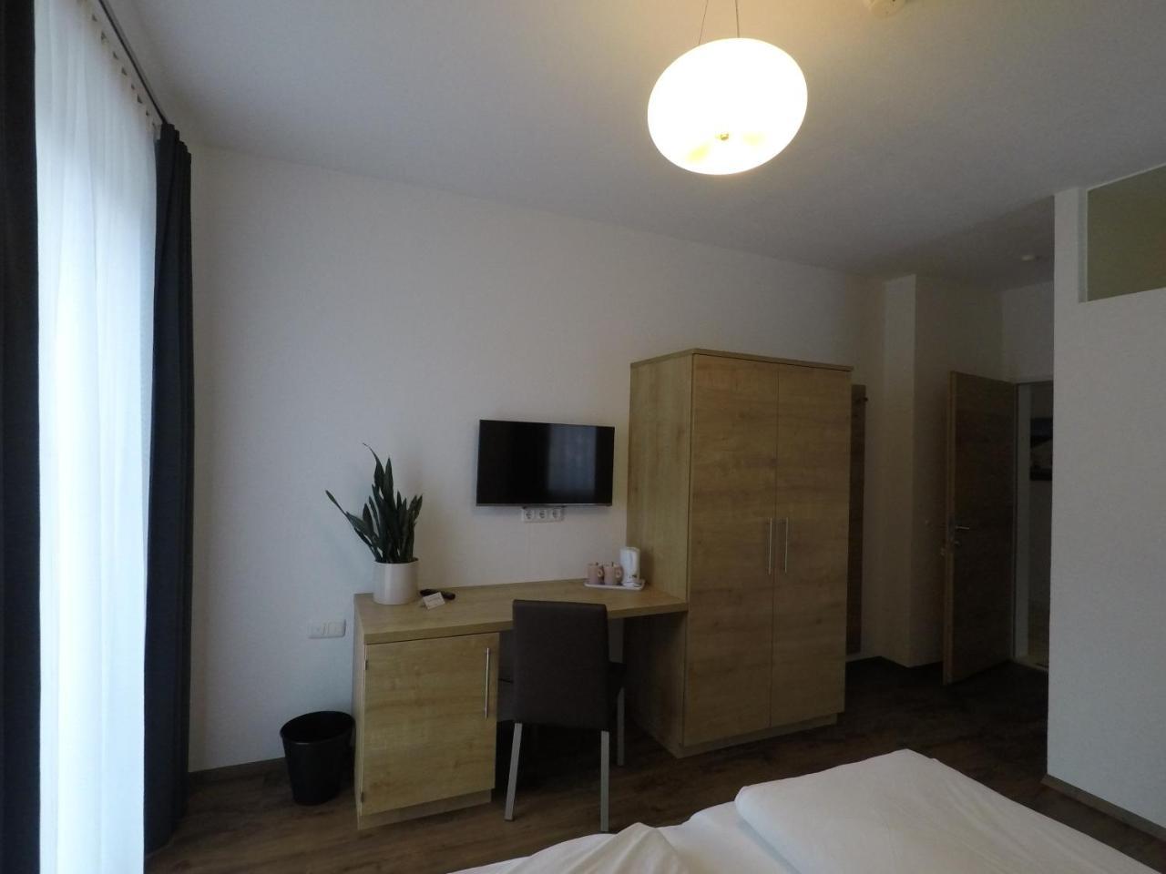 Haus Arnold - Privatzimmer Und Ferienwohnungen Sillian Buitenkant foto