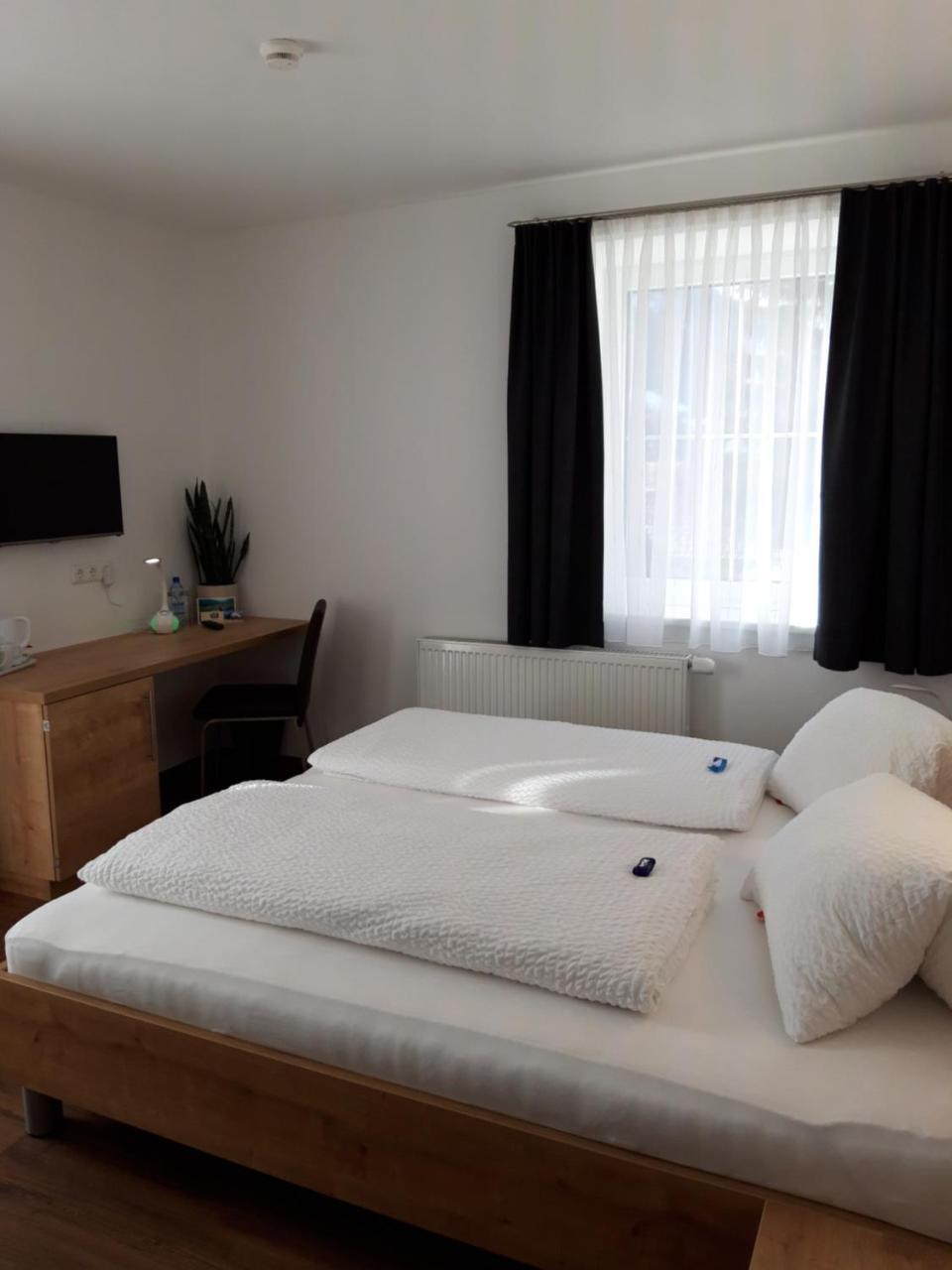 Haus Arnold - Privatzimmer Und Ferienwohnungen Sillian Buitenkant foto
