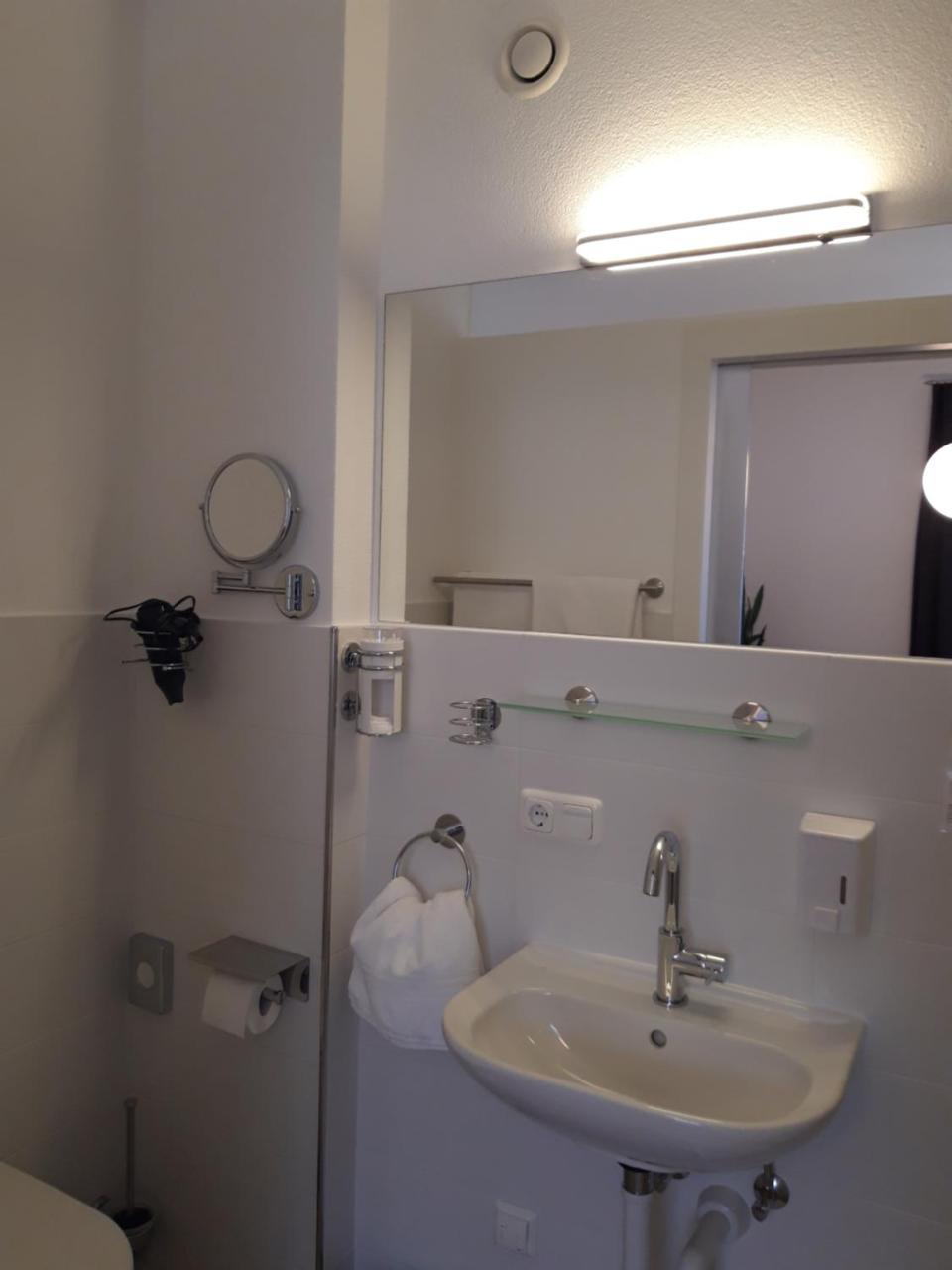 Haus Arnold - Privatzimmer Und Ferienwohnungen Sillian Buitenkant foto