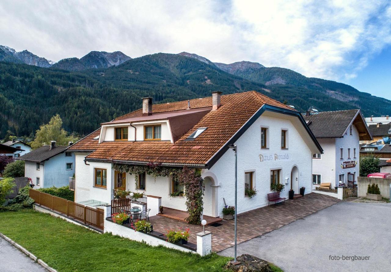 Haus Arnold - Privatzimmer Und Ferienwohnungen Sillian Buitenkant foto
