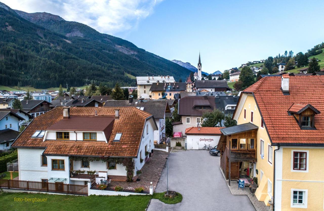 Haus Arnold - Privatzimmer Und Ferienwohnungen Sillian Buitenkant foto